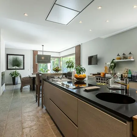 En Domaine Prive Avec Piscine Chauffee - En Domaine Prive Avec Piscine Chauffee Mae-2023 * 昂蒂布